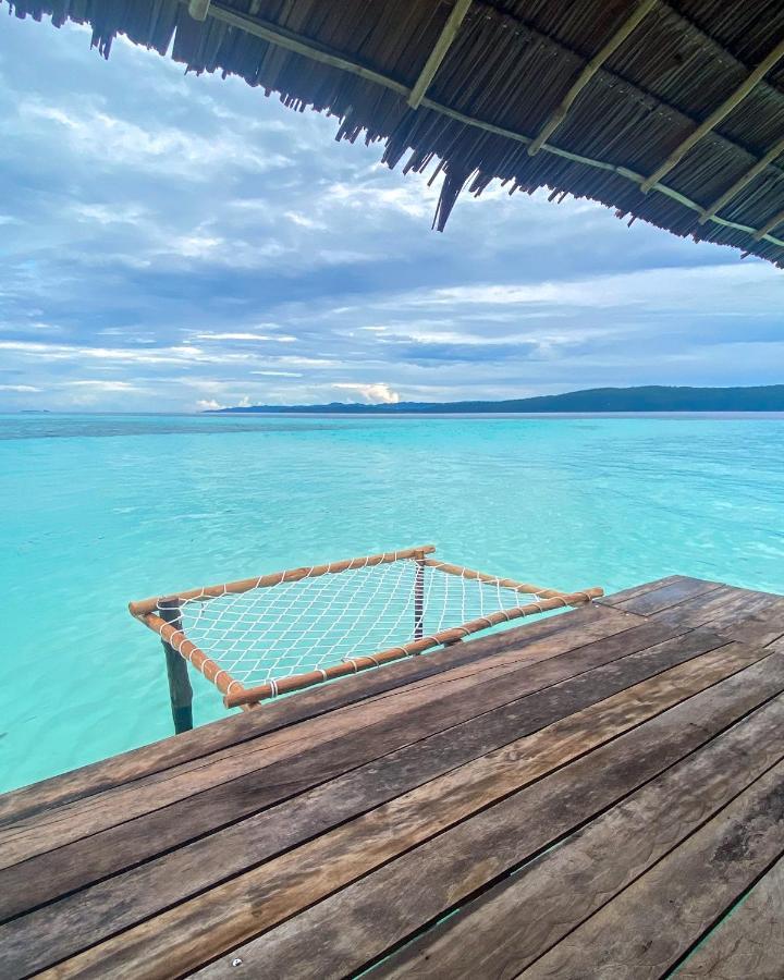 Kri Raja Ampat Bungalows Exterior photo